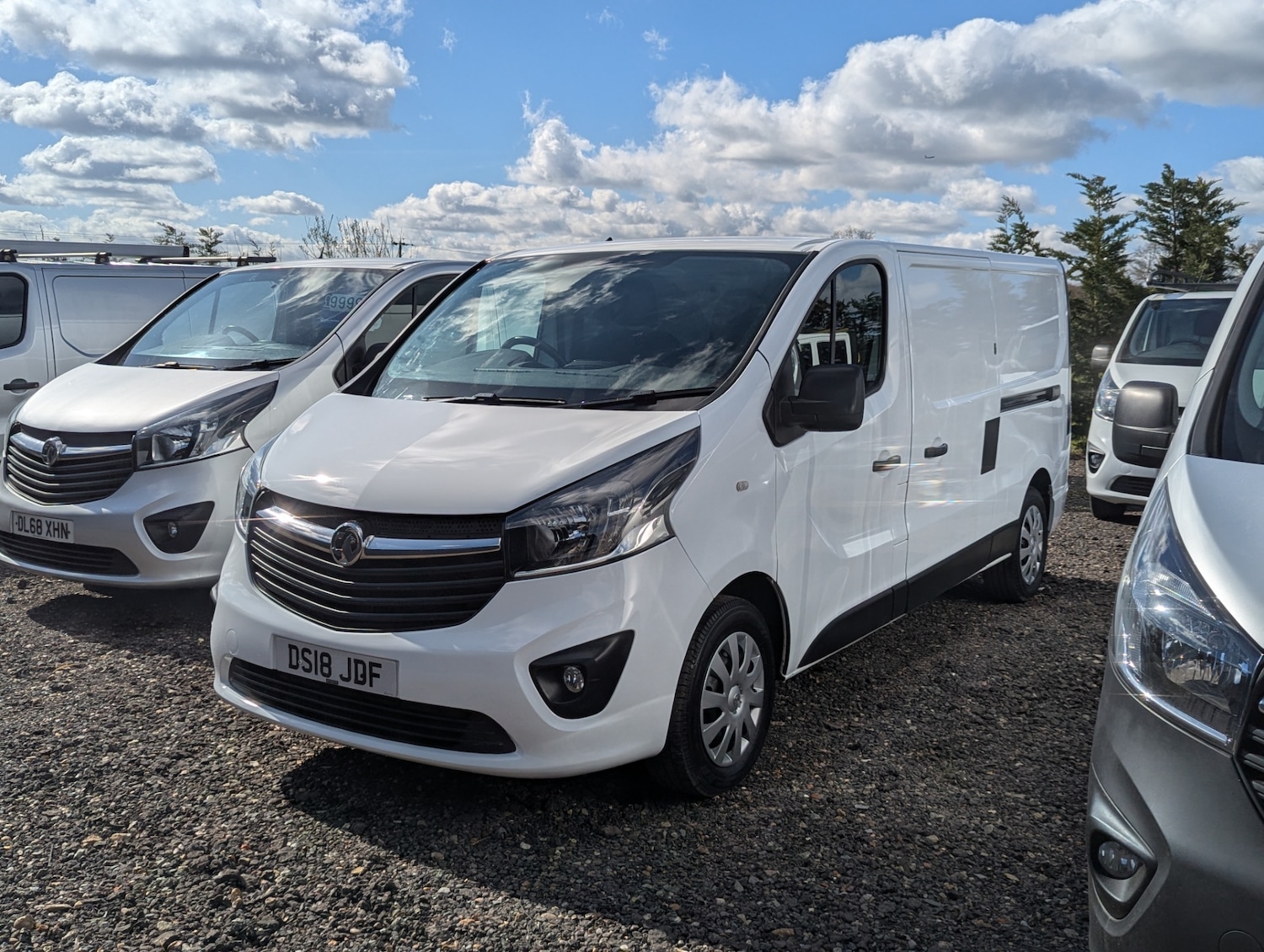 Used Vauxhall Vivaro 2018 for sale - 78026337: Photo 11
