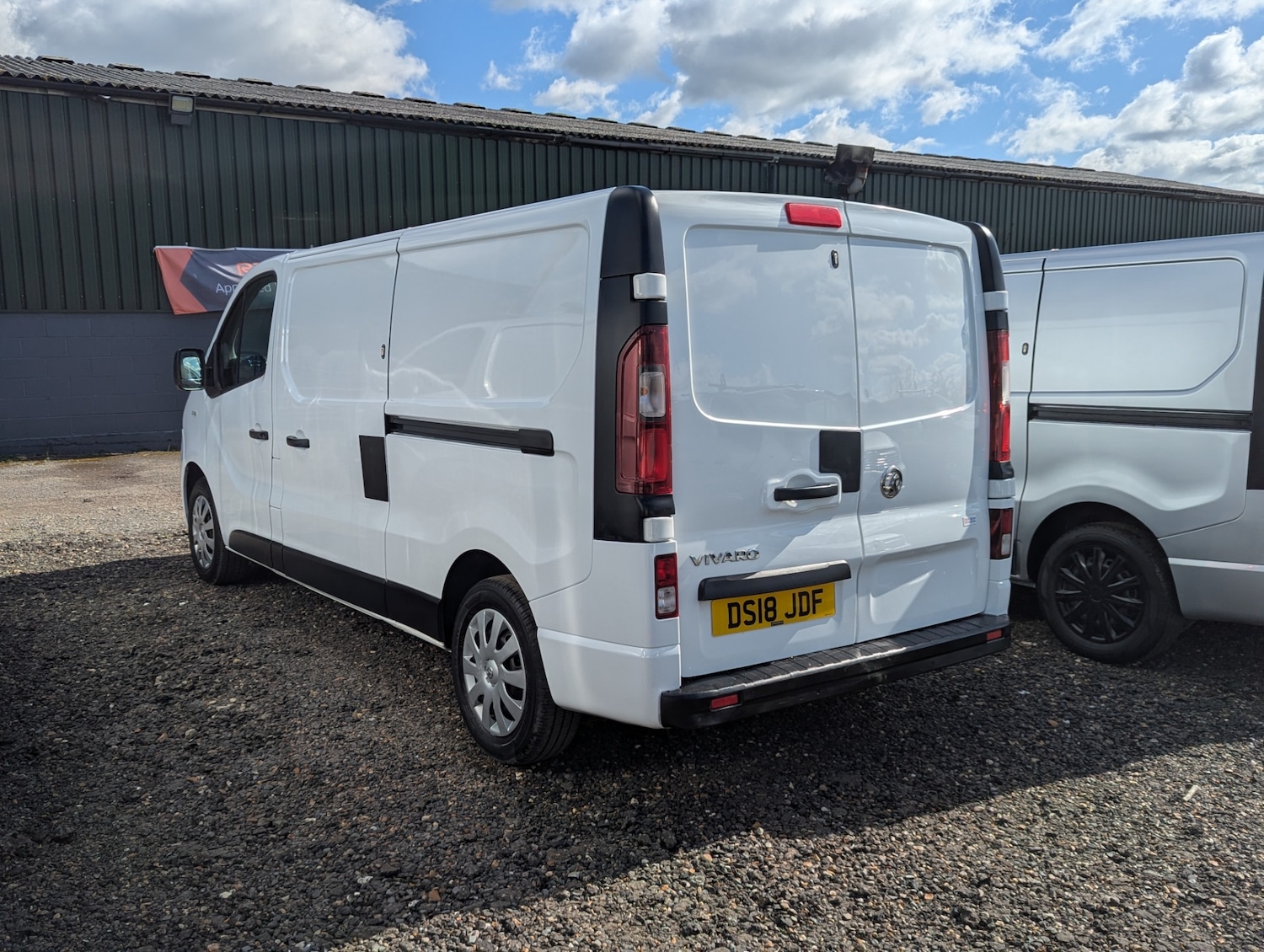 Used Vauxhall Vivaro 2018 for sale - 78026337: Photo 16
