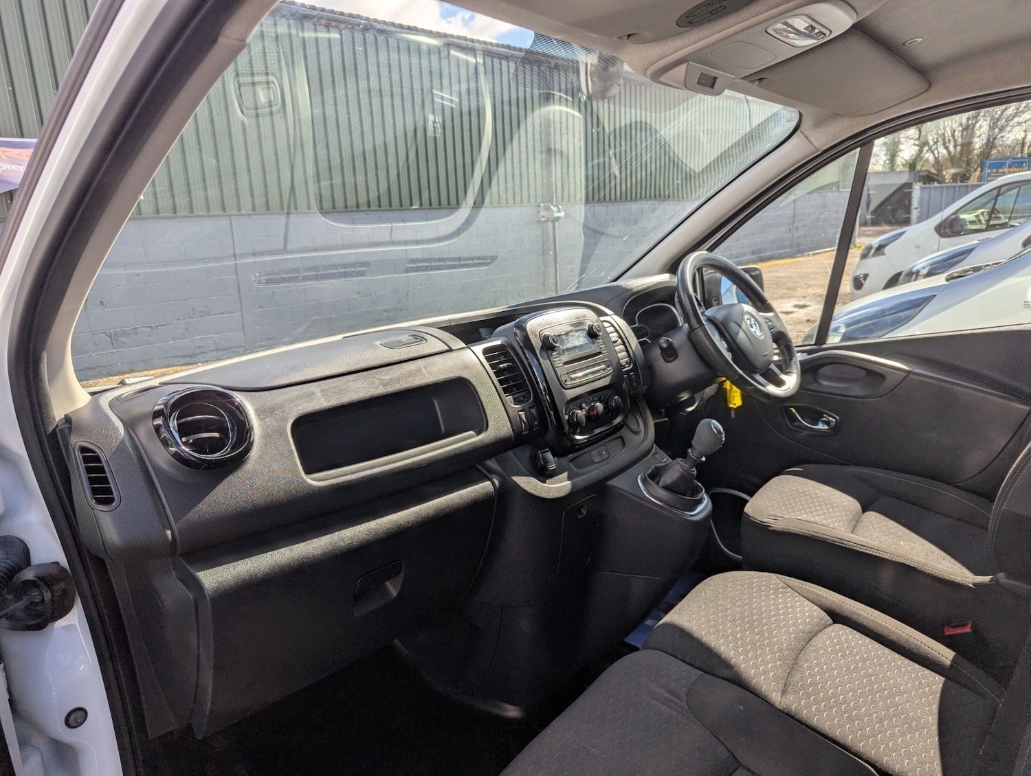 Used Vauxhall Vivaro 2018 for sale - 78026337: Photo 7