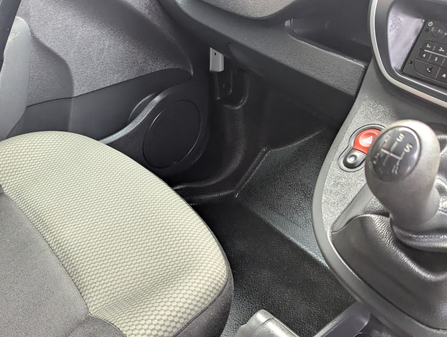 Used Renault Kangoo 2017 for sale - 76077559: Photo 25