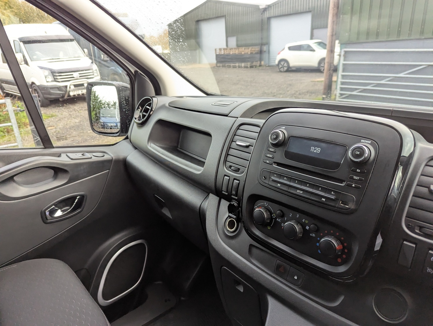 Used Vauxhall Vivaro 2018 for sale - 76490490: Photo 21
