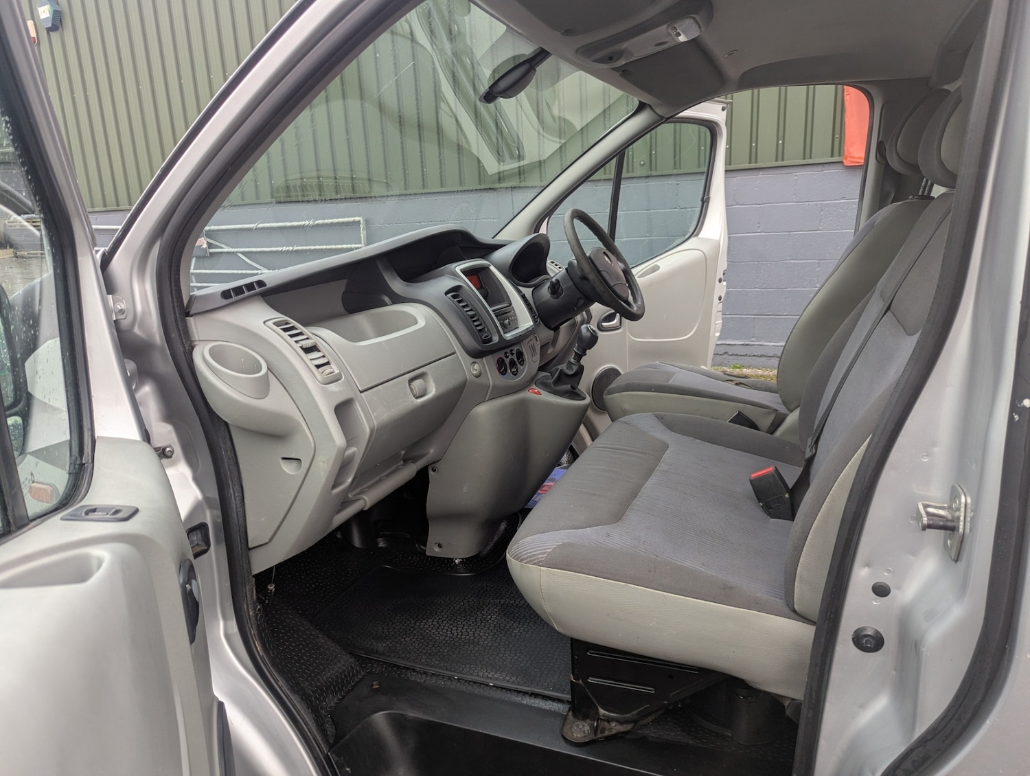 Used Vauxhall Vivaro 2014 for sale - 77353816: Photo 11