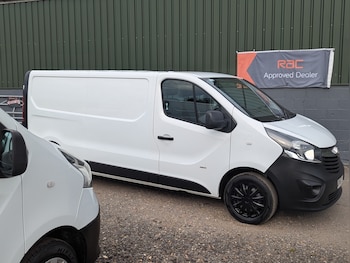 Used Vauxhall Vivaro 2017 for sale - 76146417: Photo