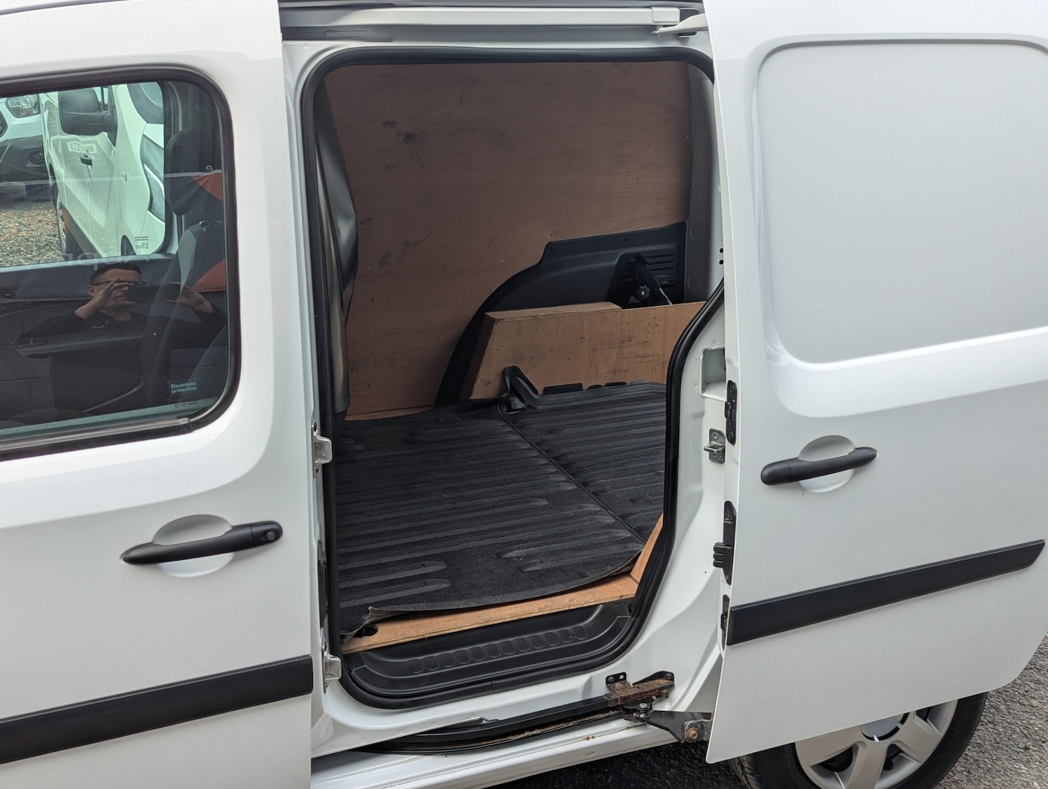 Used Renault Kangoo 2017 for sale - 76736353: Photo 22