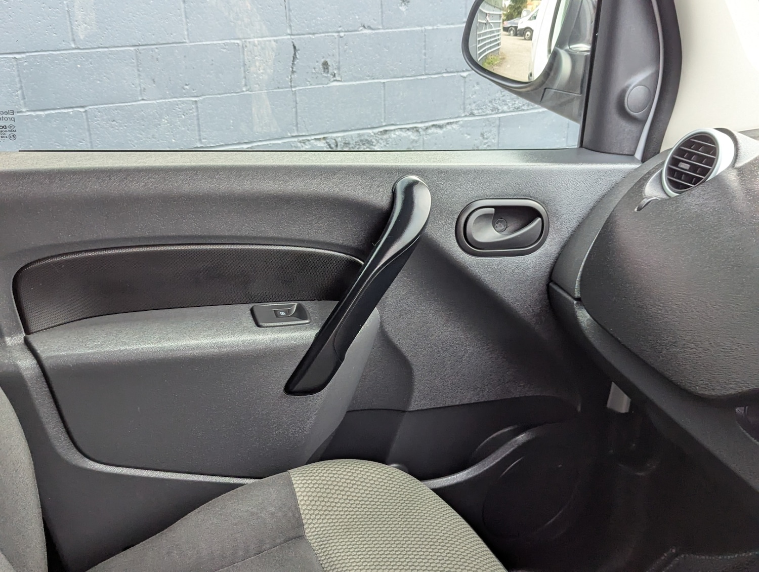 Used Renault Kangoo 2017 for sale - 76736353: Photo 24