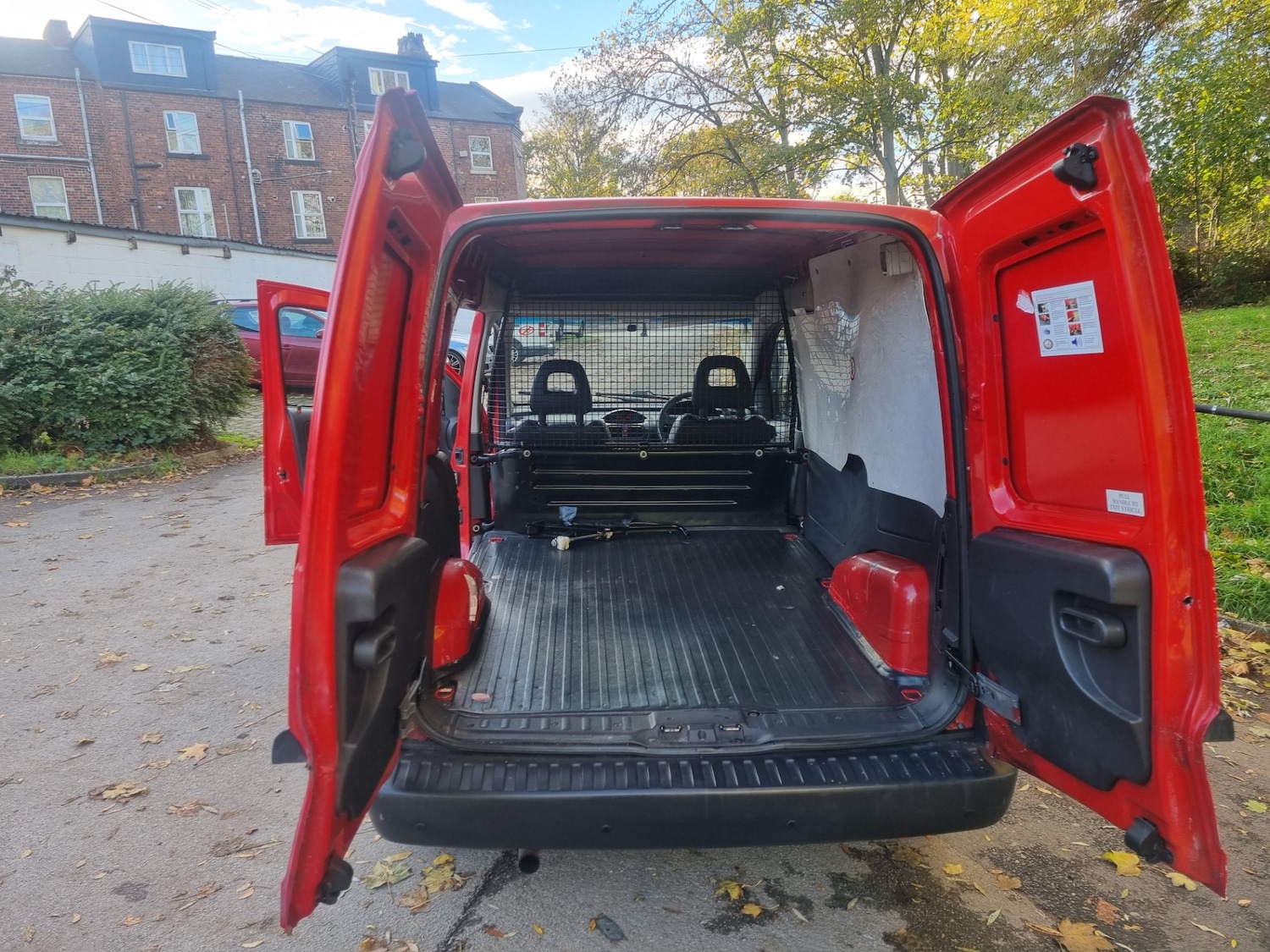 Used Vauxhall Combo 2011 for sale - 76385184: Photo 10