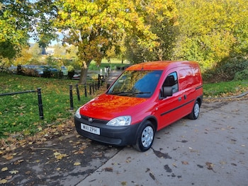 Vauxhall - Combo