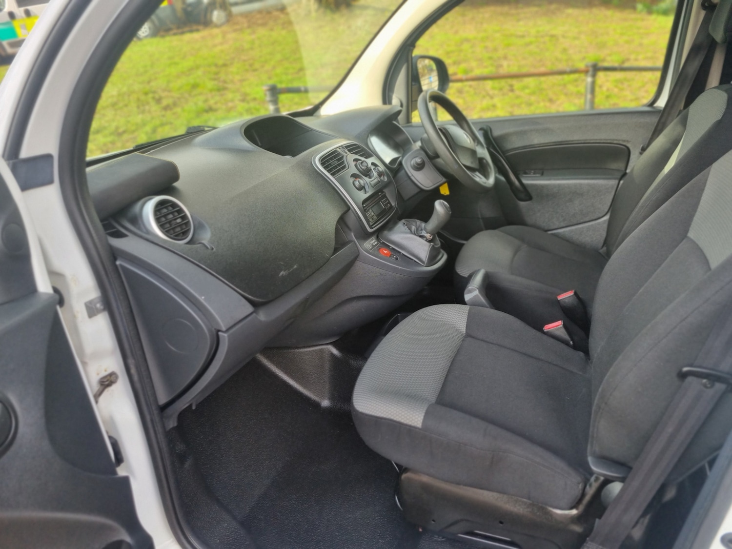 Used Renault Kangoo 2017 for sale - 77651659: Photo 10