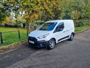 Ford Transit Connect feature image 1