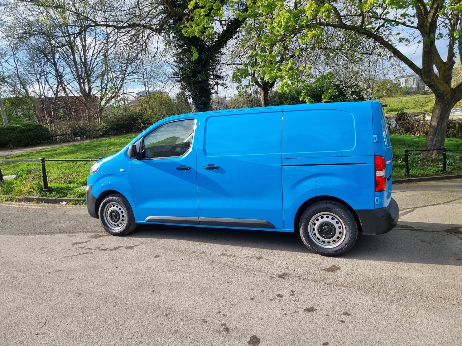 Used Vauxhall Vivaro 2022 for sale - 78187544: Photo 3