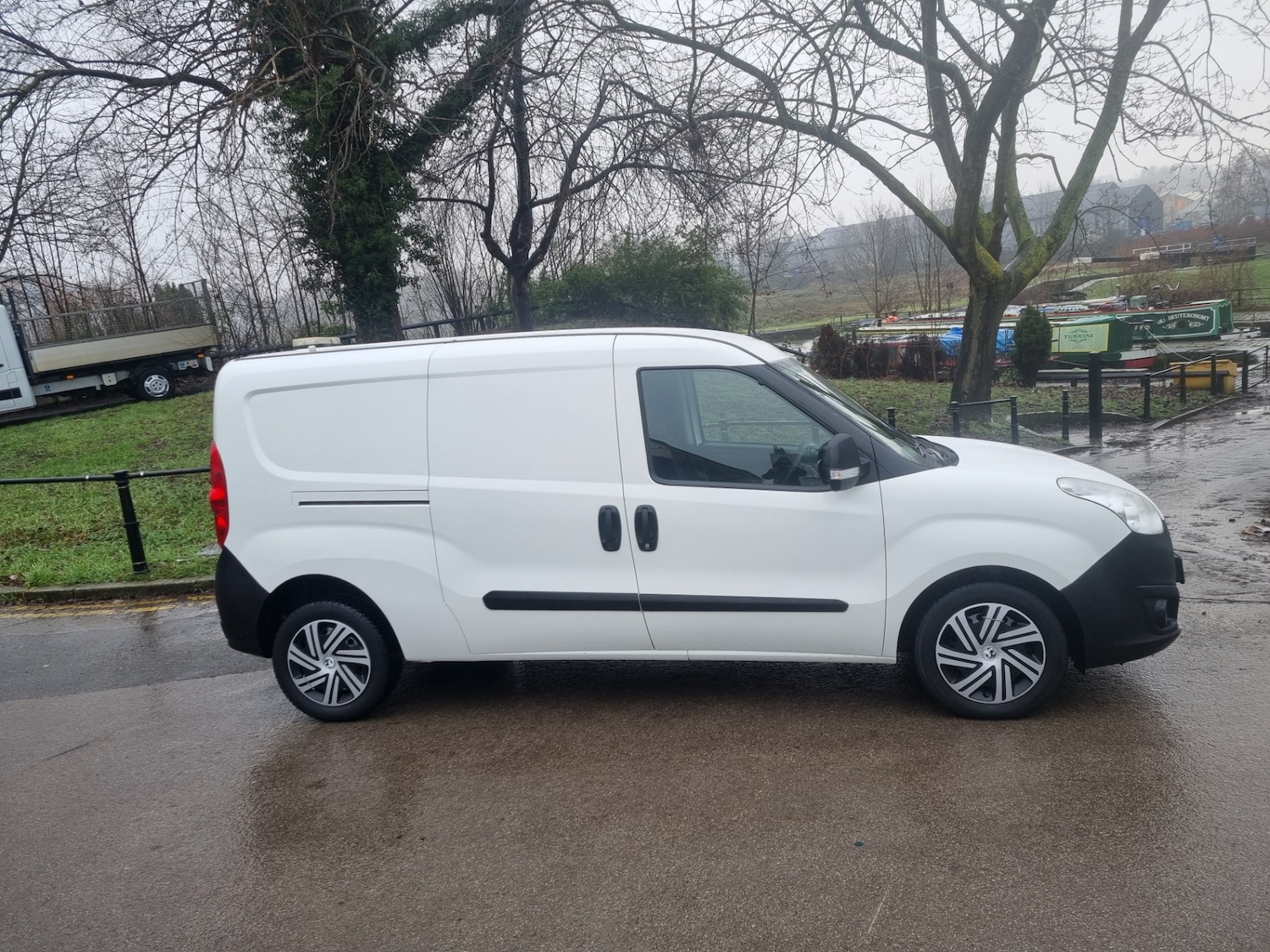 Used Vauxhall Combo 2018 for sale - 77385393: Photo 11