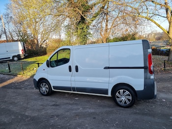 Used Vauxhall Vivaro 2010 for sale - 76706353: Photo