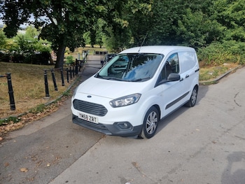 Used Ford Transit Courier 2019 for sale - 79575718: Photo