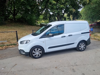 Used Ford Transit Courier 2019 for sale - 79575718: Photo
