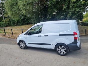 Used Ford Transit Courier 2019 for sale - 79575718: Photo