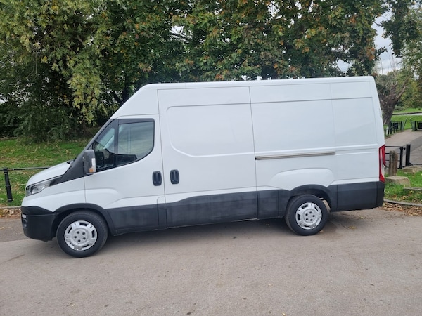 Used Iveco Daily 2015 for sale - 76198376: Photo 2