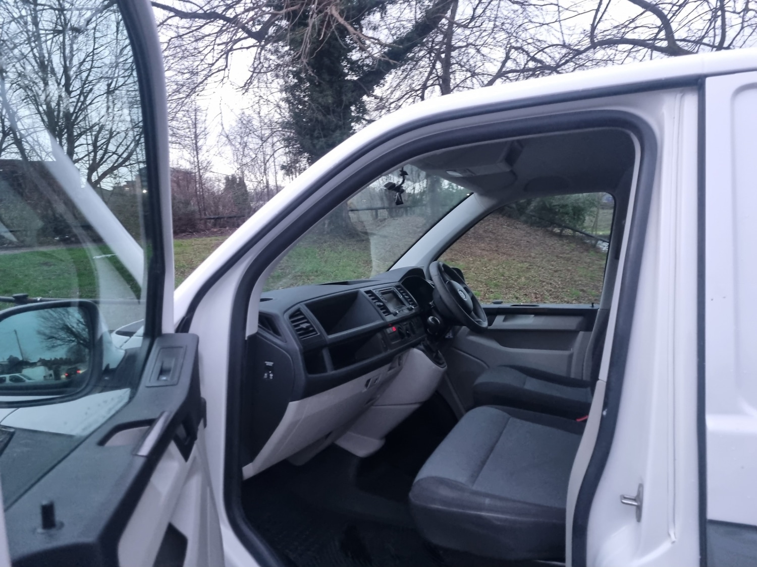 Used Volkswagen Transporter 2018 for sale - 77152871: Photo 7