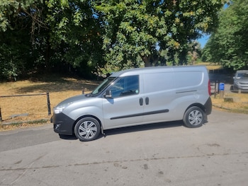 Used Vauxhall Combo 2015 for sale - 79469476: Photo