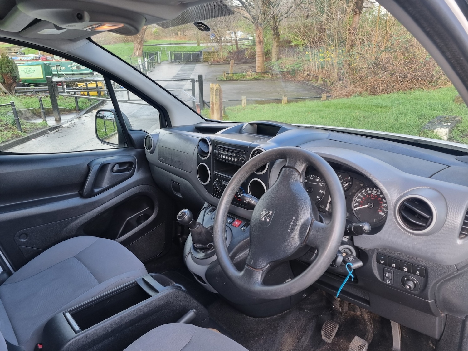 Used Peugeot Partner 2016 for sale - 77880695: Photo 14