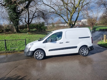 Used Peugeot Partner 2016 for sale - 77880695: Photo