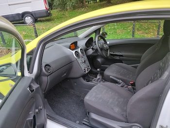Used Vauxhall Corsa 2014 for sale - 76198336: Photo