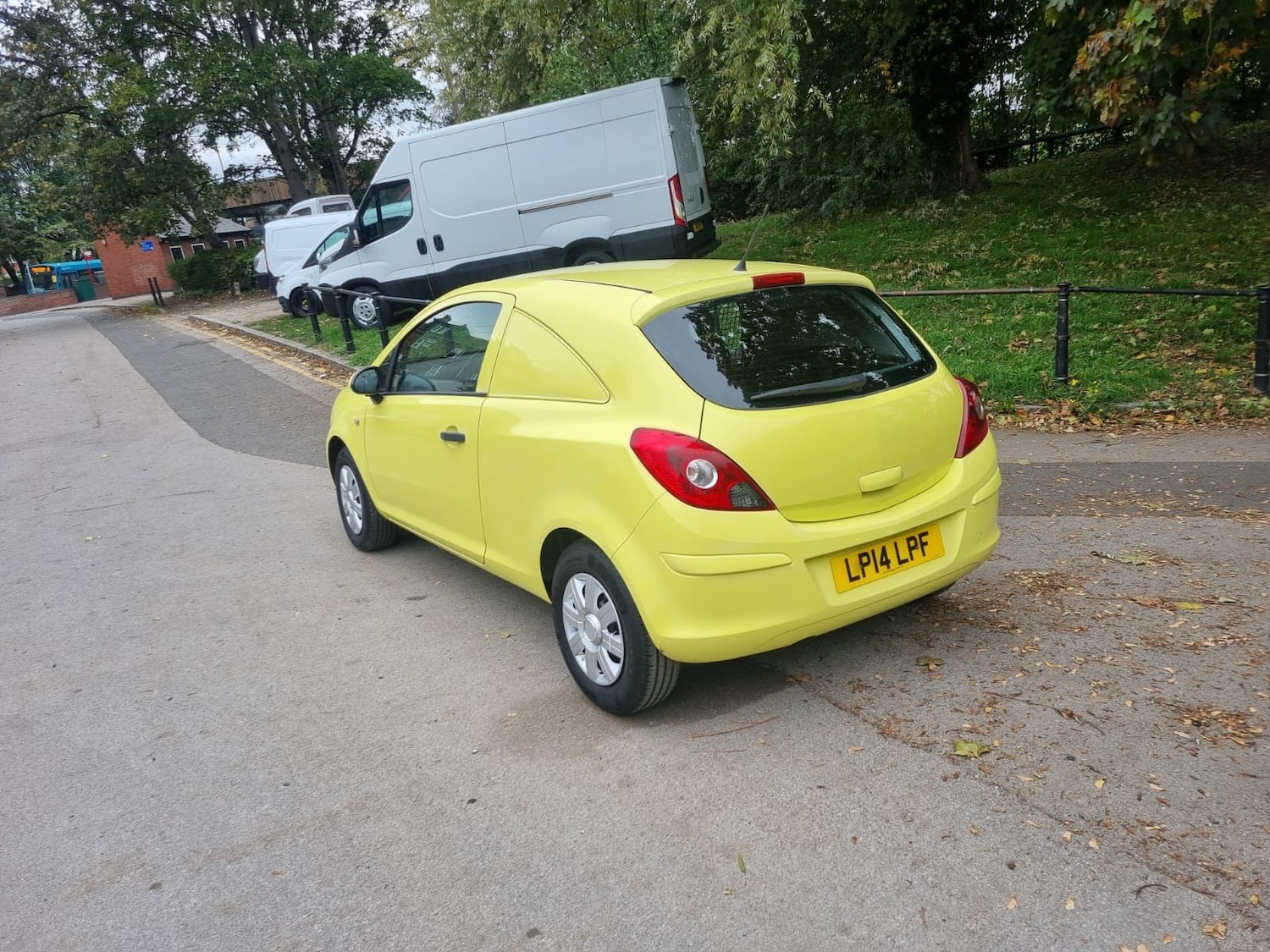 Used Vauxhall Corsa 2014 for sale - 76198336: Photo 4