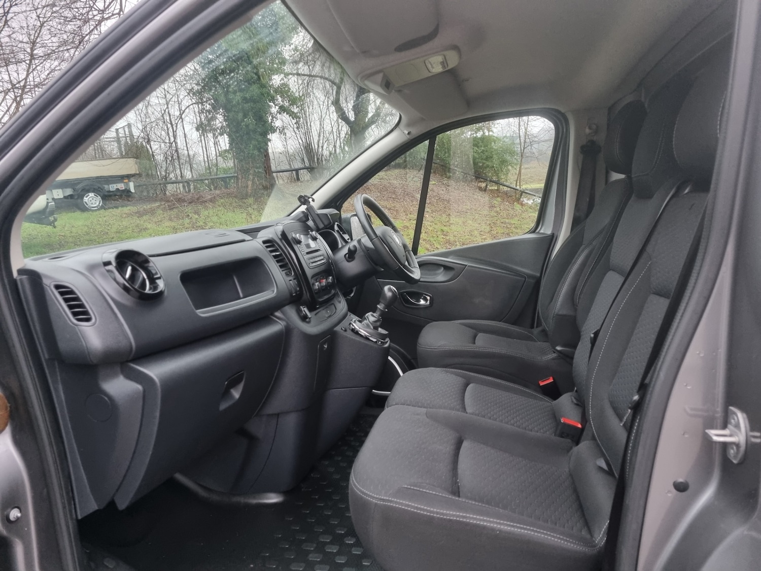 Used Vauxhall Vivaro 2018 for sale - 77391676: Photo 5