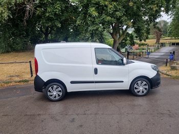 Used Fiat Doblo 2018 for sale - 79555759: Photo