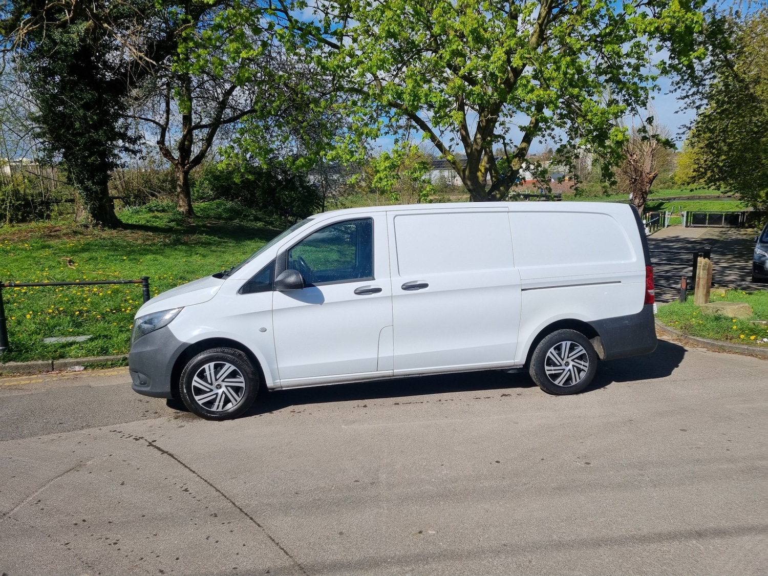 Used Mercedes-Benz Vito 2022 for sale - 78212116: Photo 2