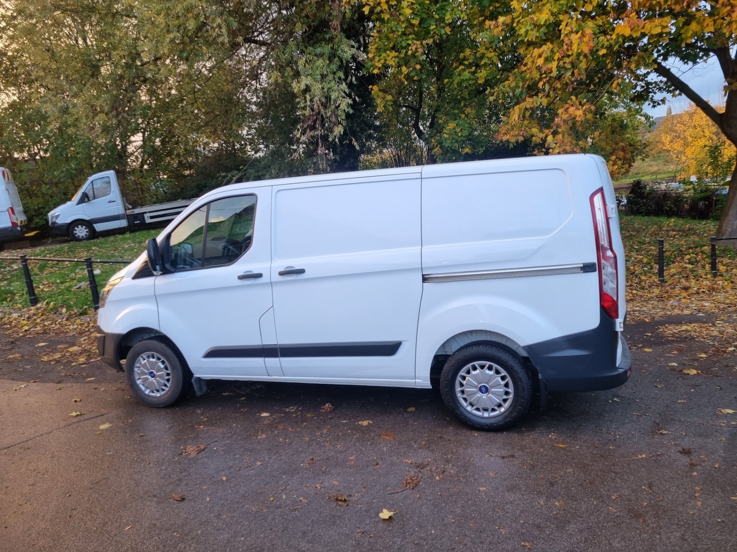 Used Ford Transit Custom 2017 for sale - 76402278: Photo 3