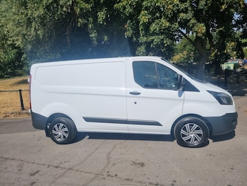 Used Ford Transit Custom 2016 for sale - 79495473: Photo