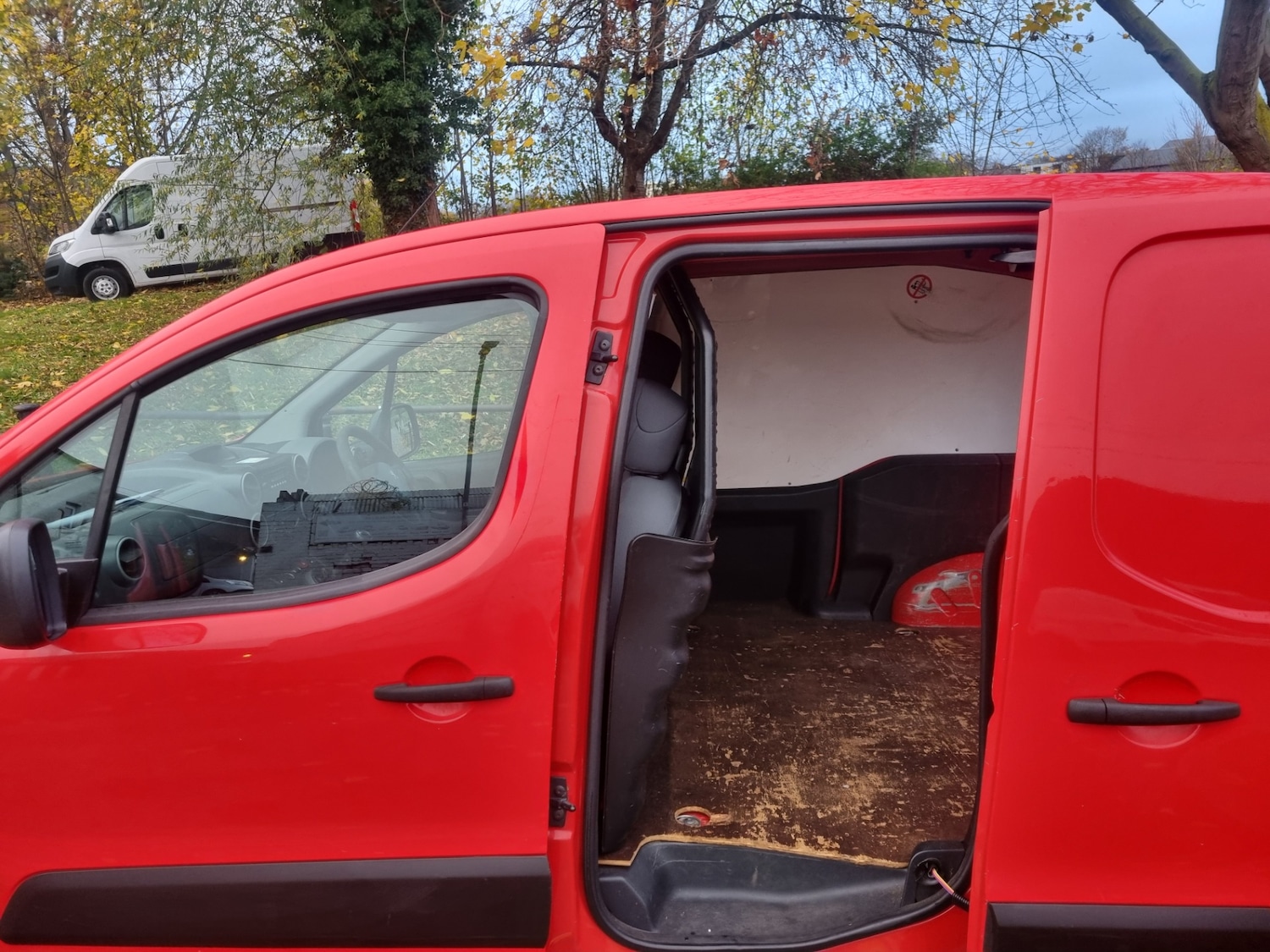 Used Peugeot Partner 2012 for sale - 76570733: Photo 13