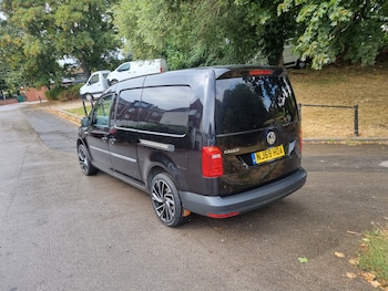 Used Volkswagen Caddy Maxi 2019 for sale - 79575704: Photo