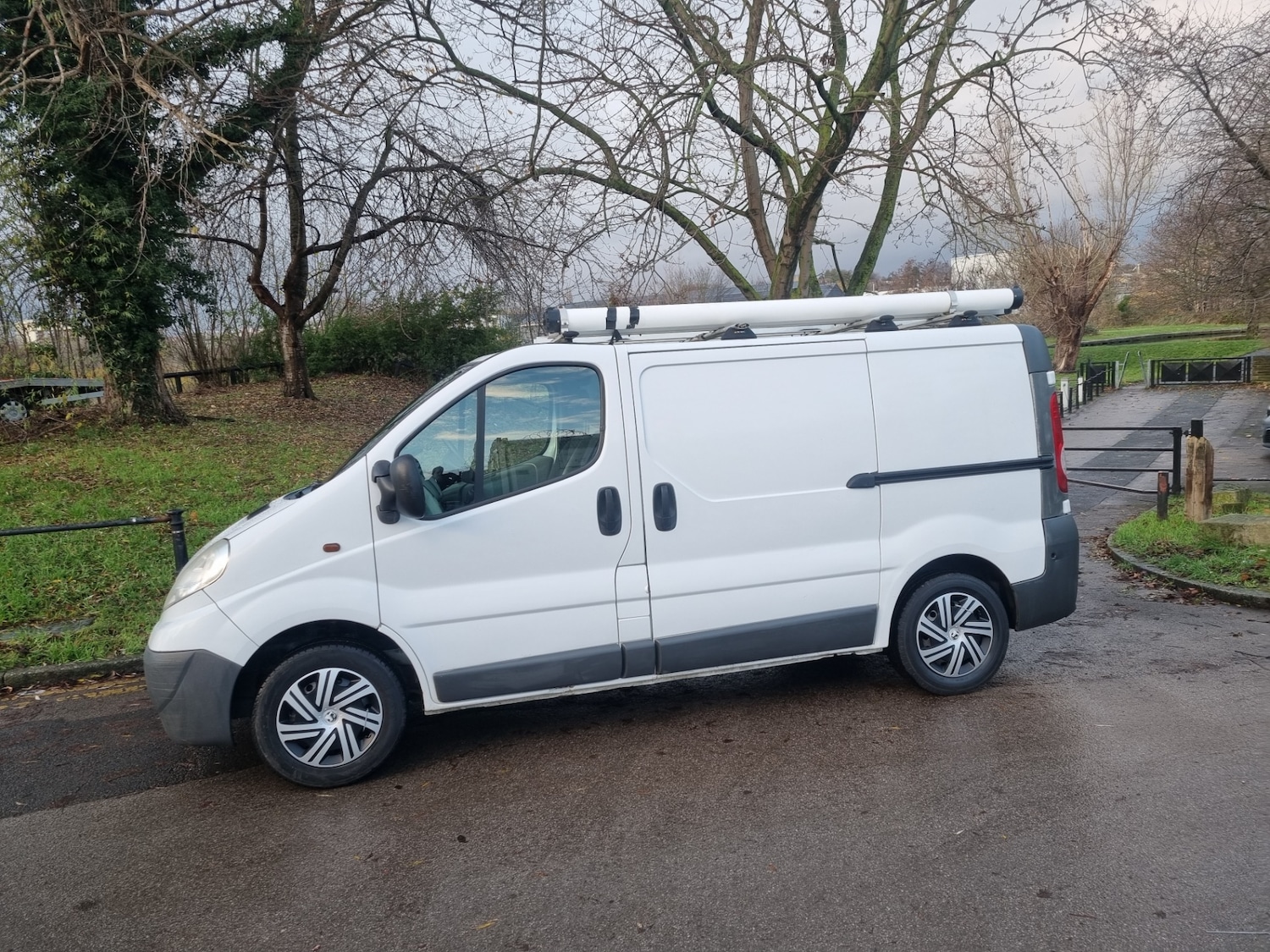 Used Vauxhall Vivaro 2007 for sale - 76847297: Photo 2