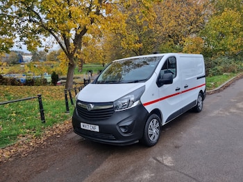 Used Vauxhall Vivaro 2017 for sale - 76470883: Photo