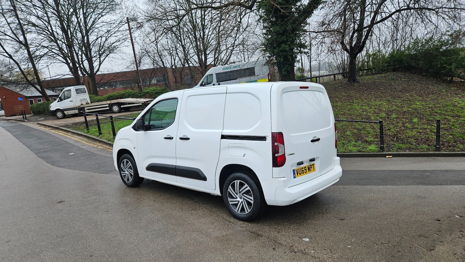 Used Vauxhall Combo 2020 for sale - 77476852: Photo 4