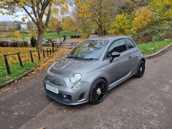 Used Abarth 595 2015 for sale - 76519511: Photo