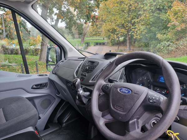 Used Ford Transit 2018 for sale - 76299638: Photo 11