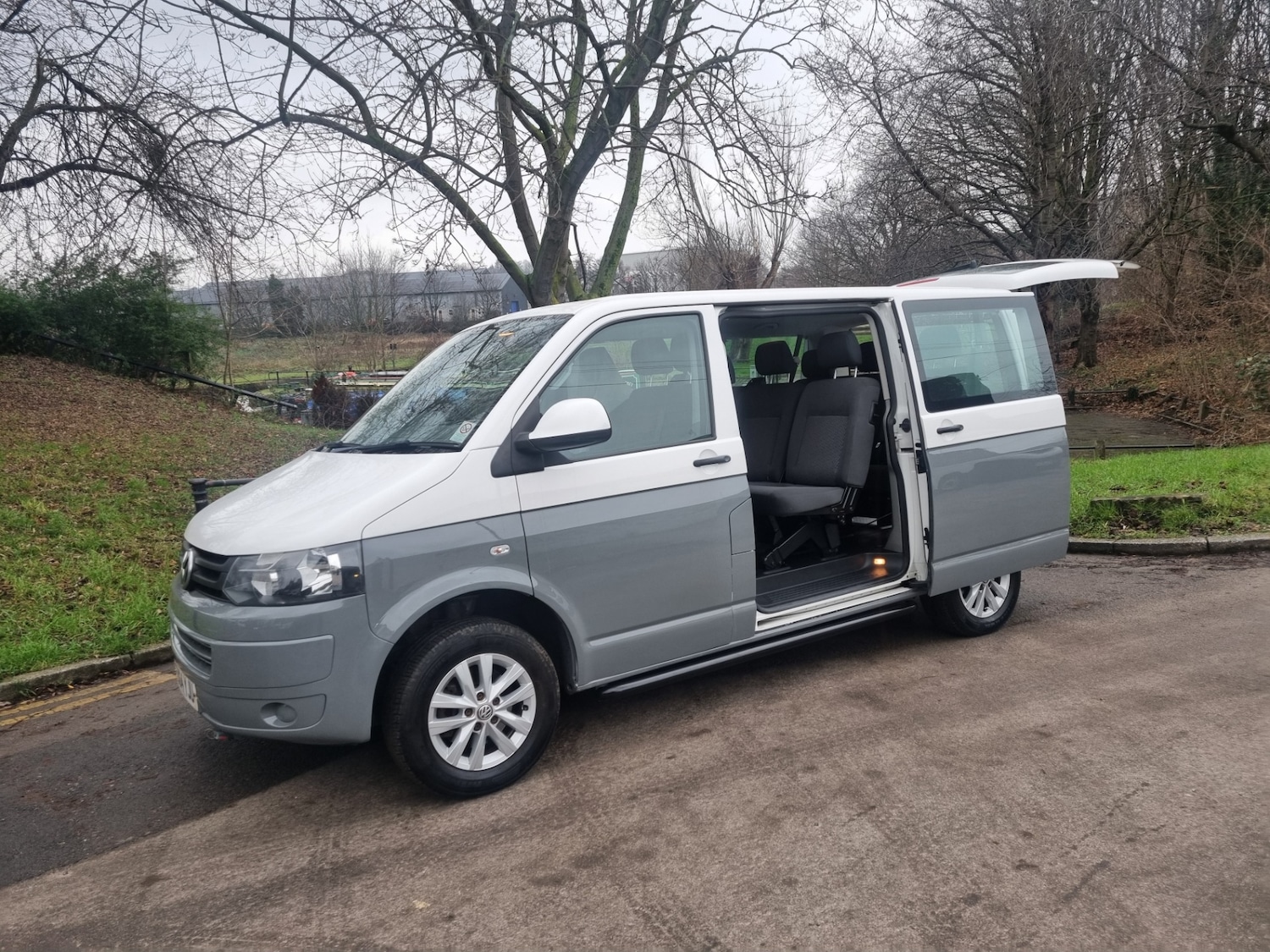 Used Volkswagen Transporter Shuttle 2014 for sale - 77036940: Photo 13