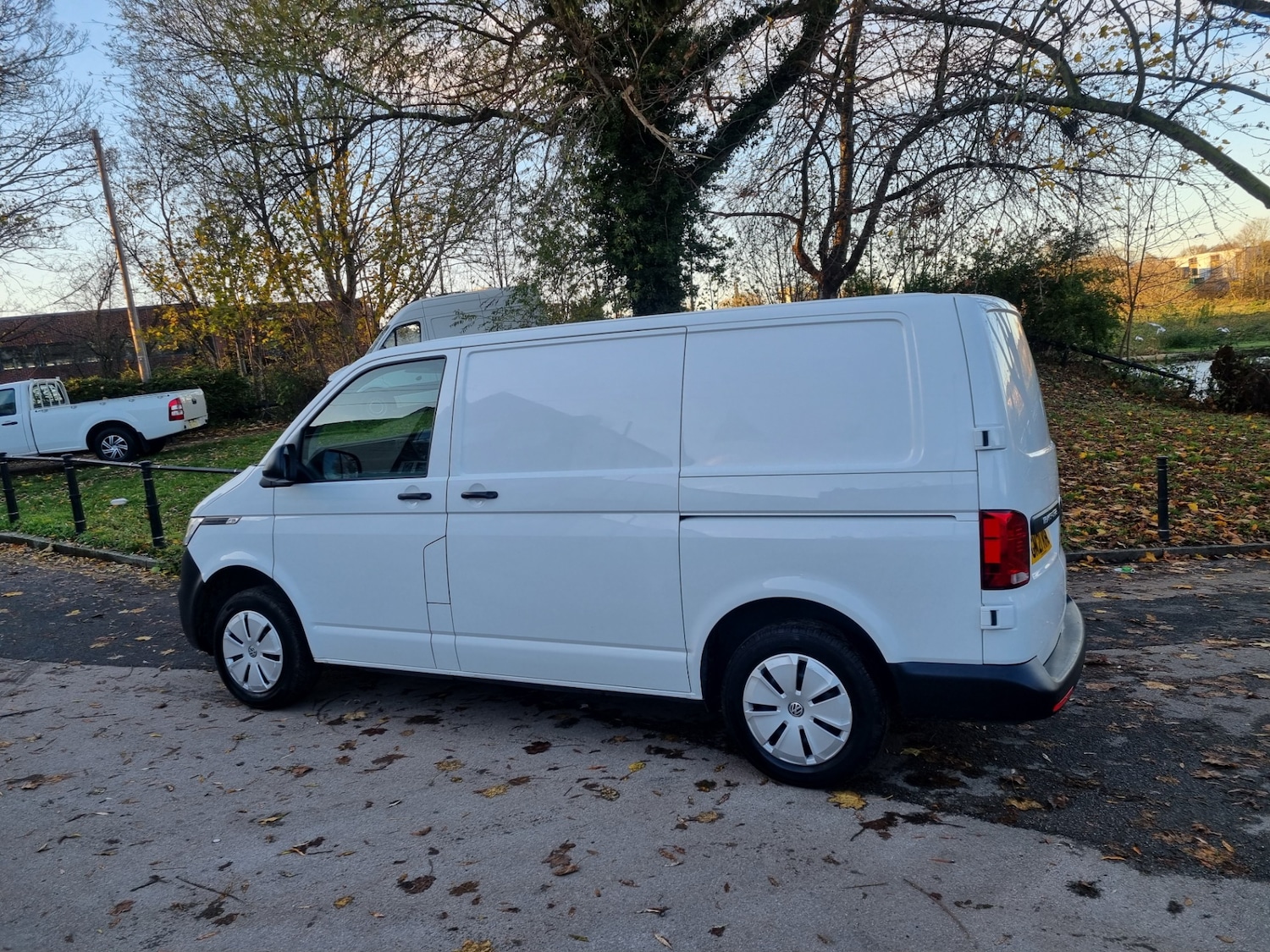 Used Volkswagen Transporter 2021 for sale - 76627330: Photo 3