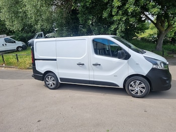 Used Vauxhall Vivaro 2017 for sale - 78852792: Photo
