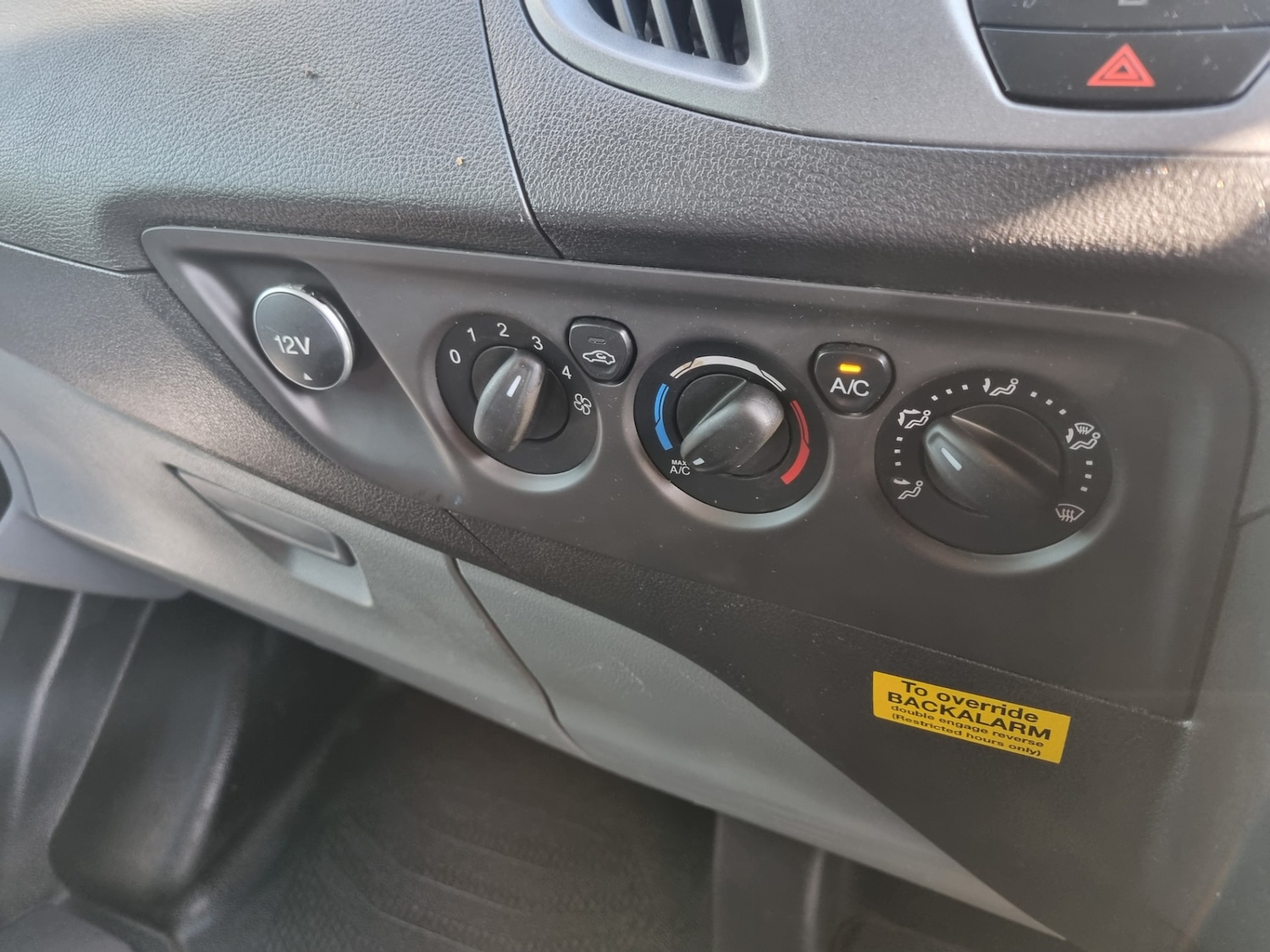 Used Ford Transit Custom 2016 for sale - 77937715: Photo 16