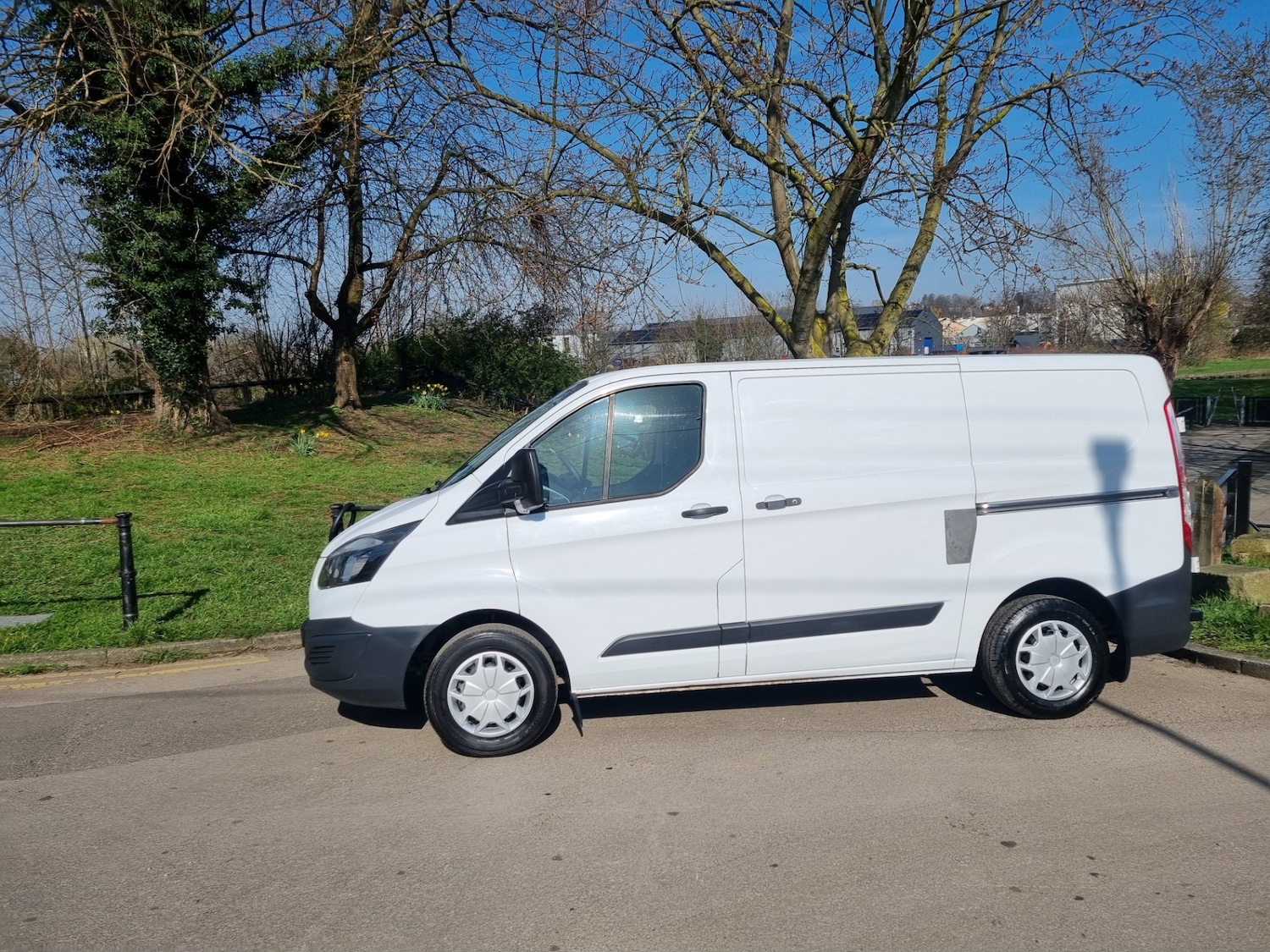 Used Ford Transit Custom 2016 for sale - 77937715: Photo 2