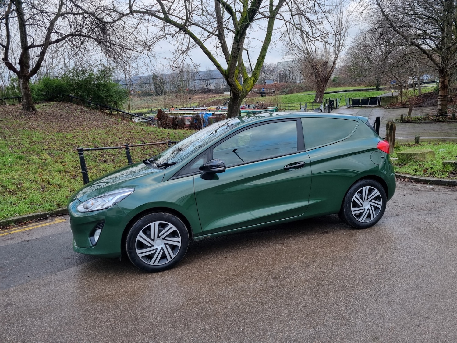 Used Ford Fiesta 2020 for sale - 77258617: Photo 2