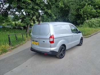 Used Ford Transit Courier 2020 for sale - 78851708: Photo