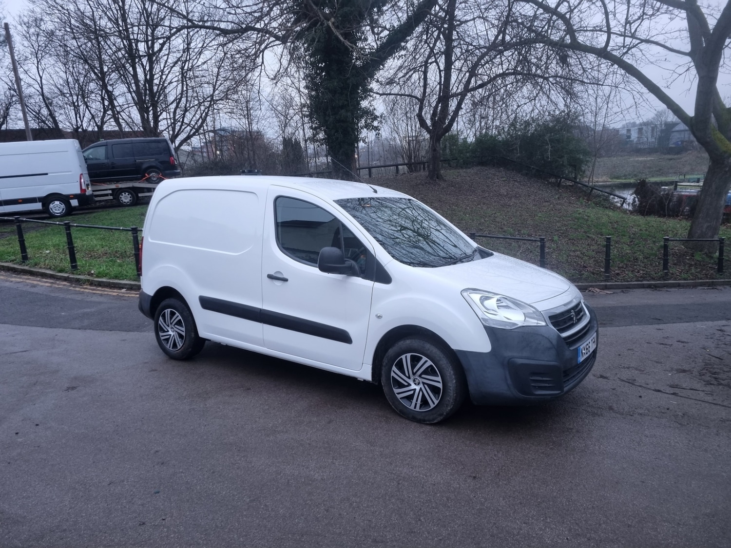 Used Peugeot Partner 2016 for sale - 77370437: Photo 10