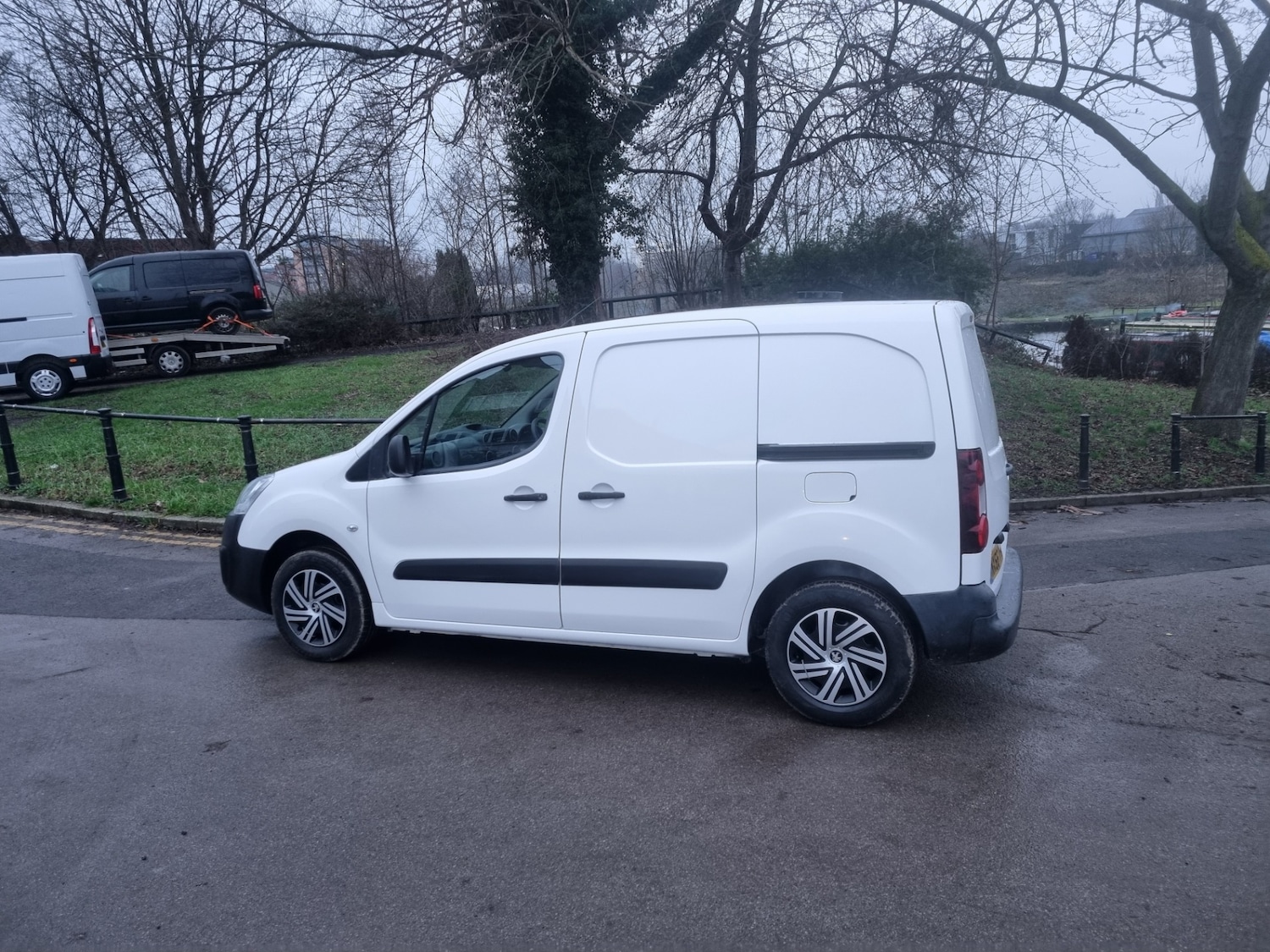 Used Peugeot Partner 2016 for sale - 77370437: Photo 3