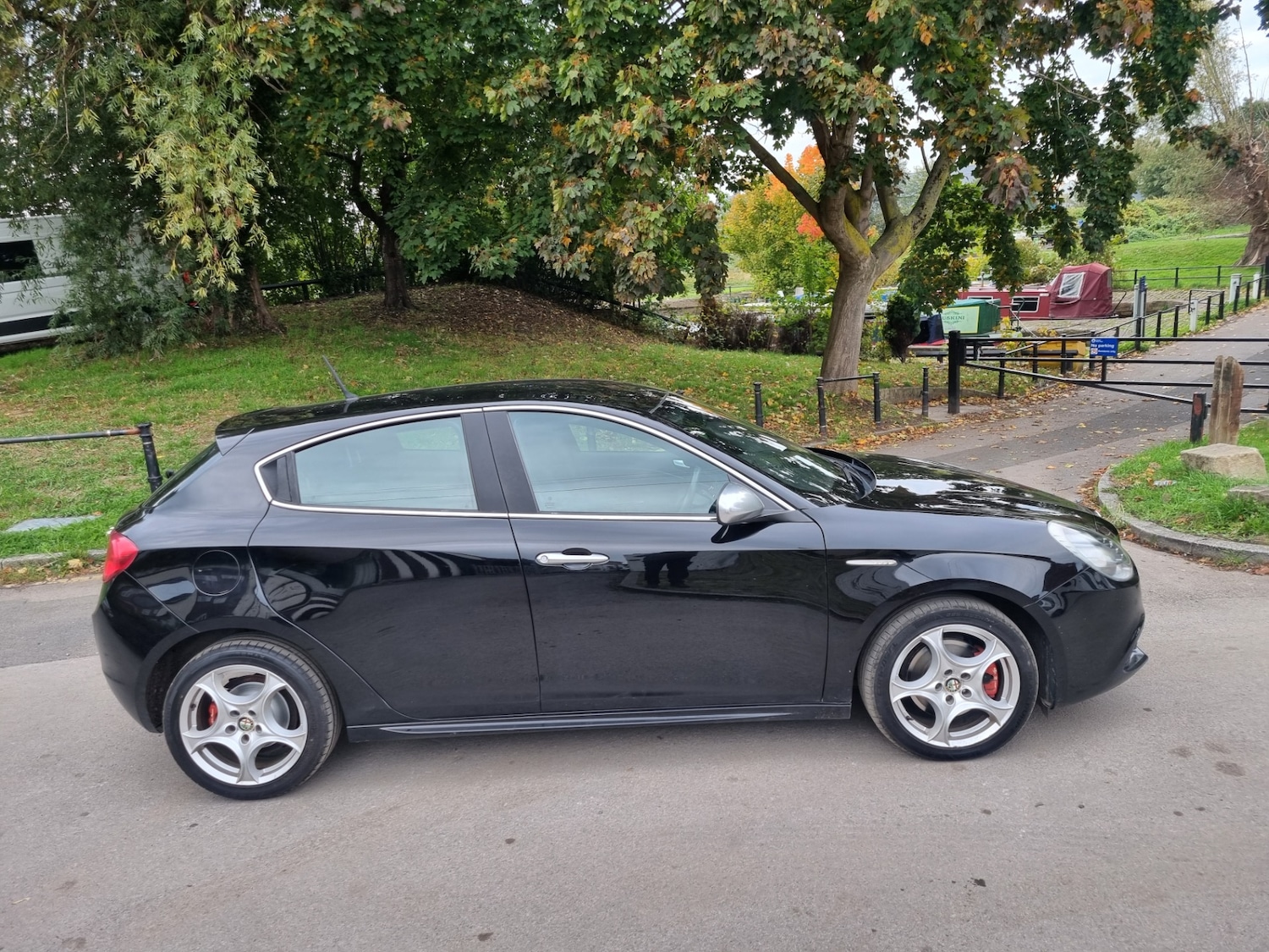 Used Alfa Romeo Giulietta 2011 for sale - 76119858: Photo 8
