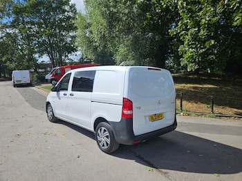 Used Mercedes-Benz Vito 2021 for sale - 75476119: Photo
