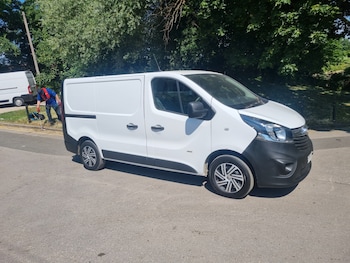 Used Vauxhall Vivaro 2017 for sale - 78992355: Photo